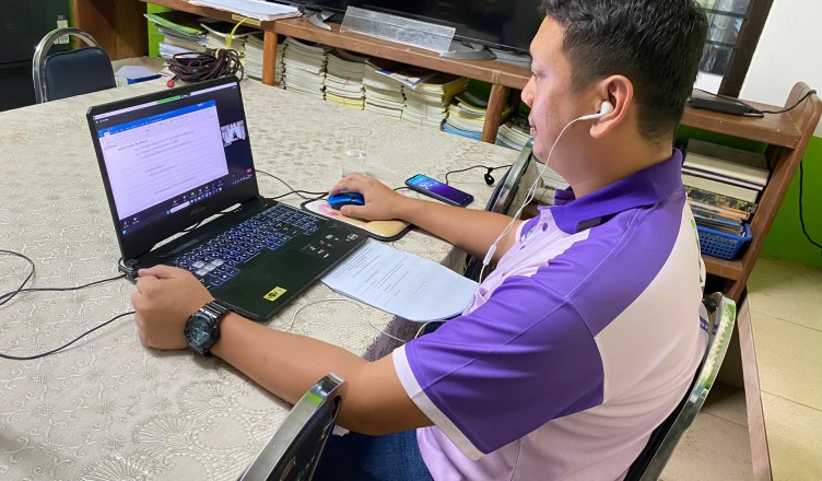 FCEC72E1-73A5-4F0E-B91F-24CE8AF73440