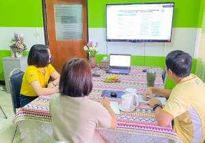 33E09276-8319-4DA4-92B9-D6680A9DA31C