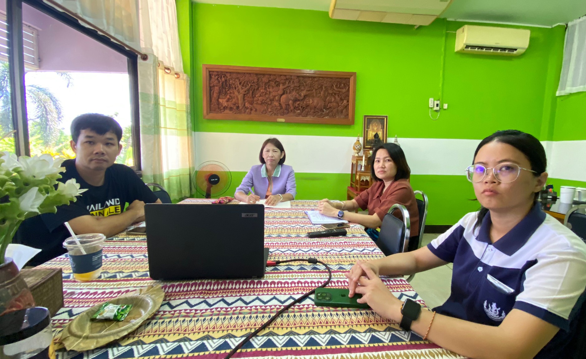 9325FD1A-F644-4327-BC1E-65A0B66EC627