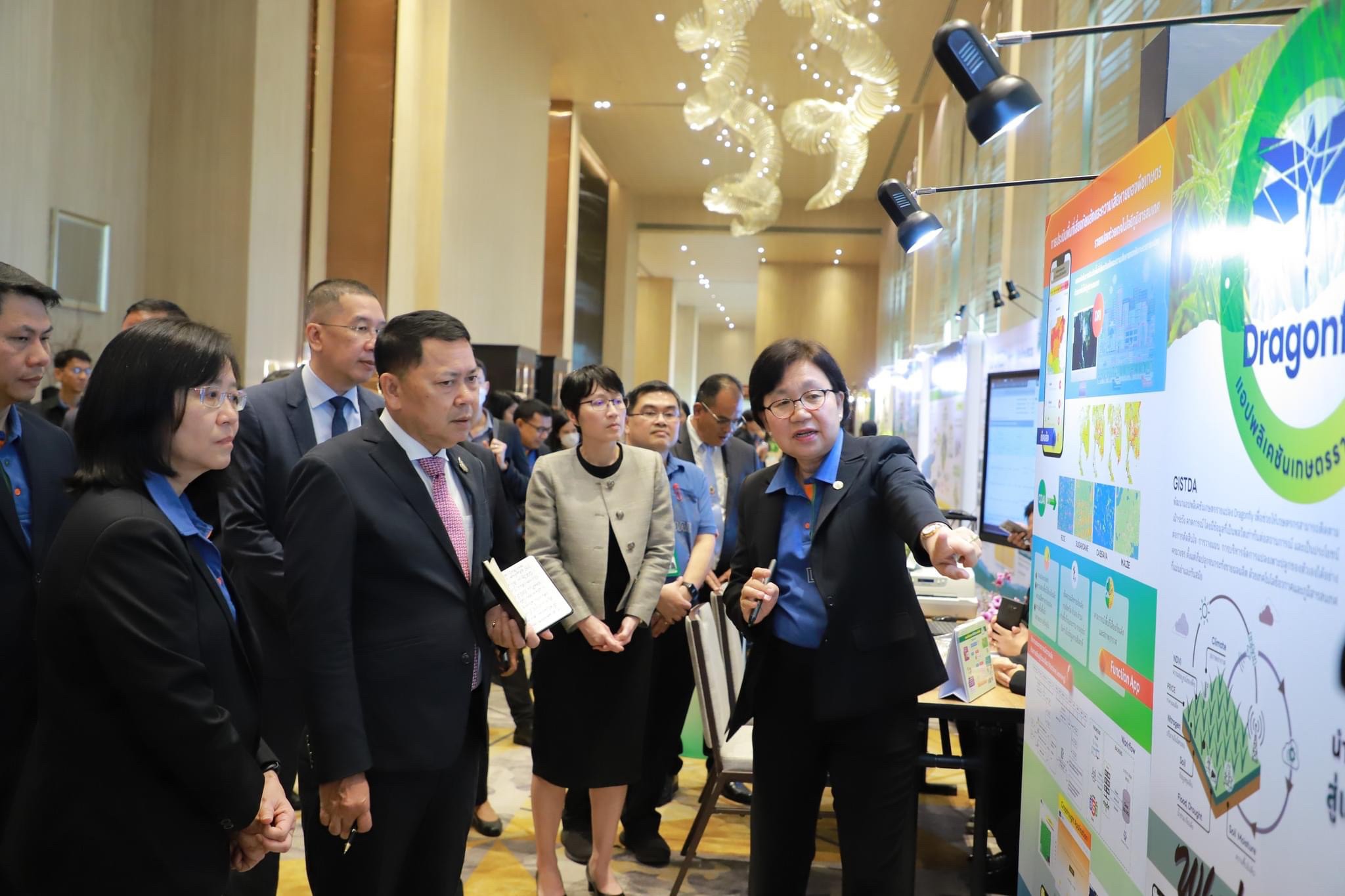 BF7B458E-3C1B-4EB9-B32B-9BD160AF49BF