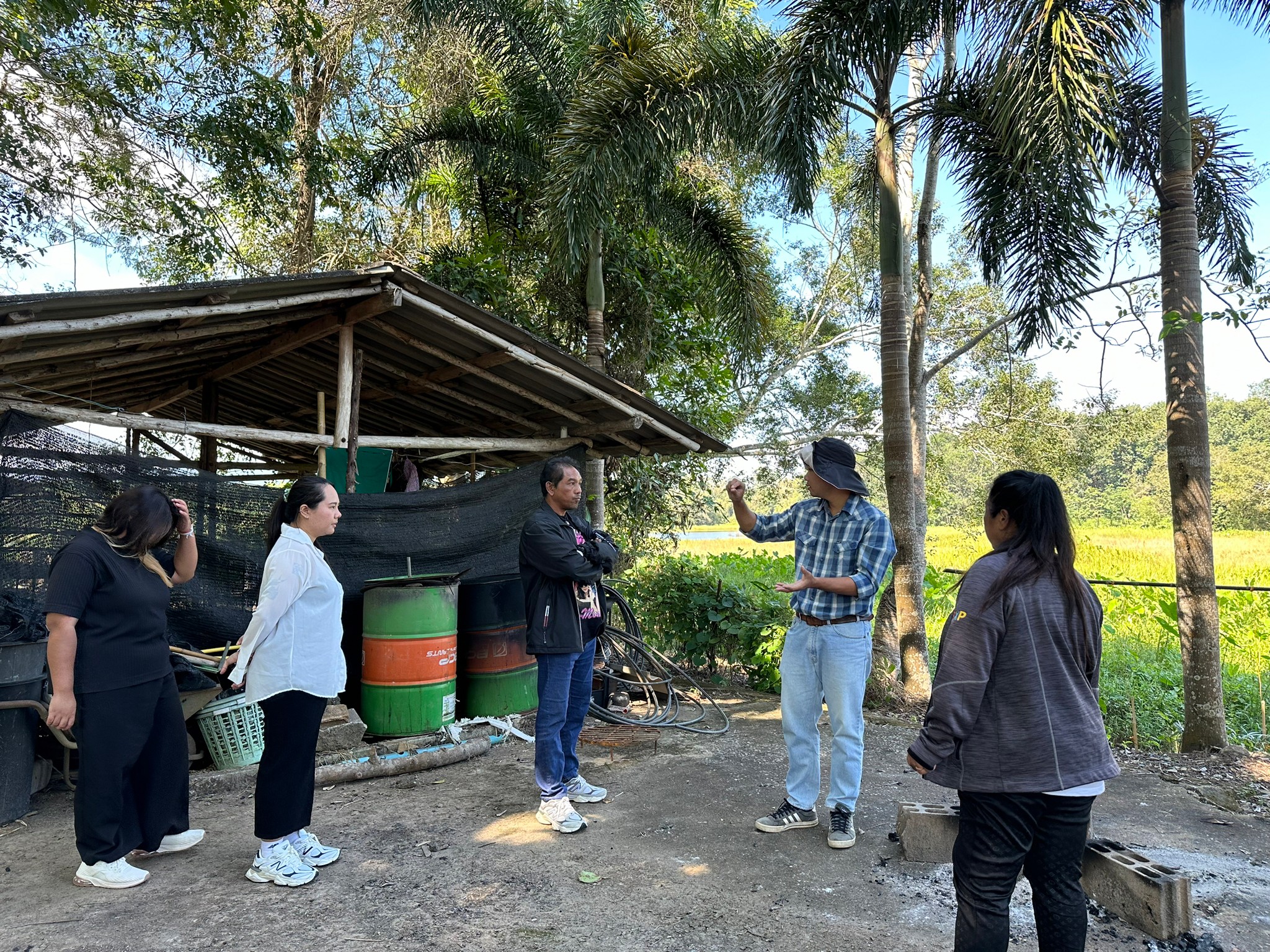 13598264-18E9-48E7-BCA1-E62C2022AF5D