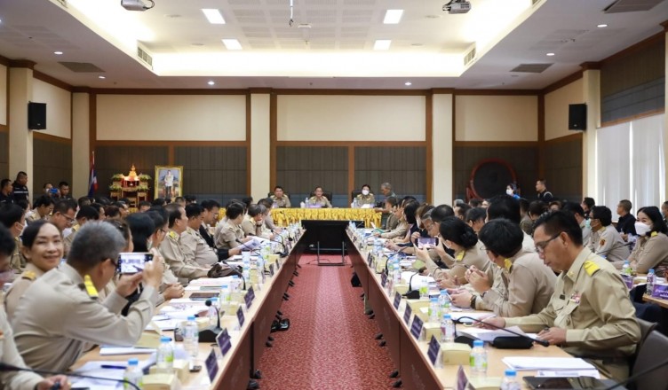 2C27686C-4D8B-4C7B-9F7D-D3BE36DB5A66