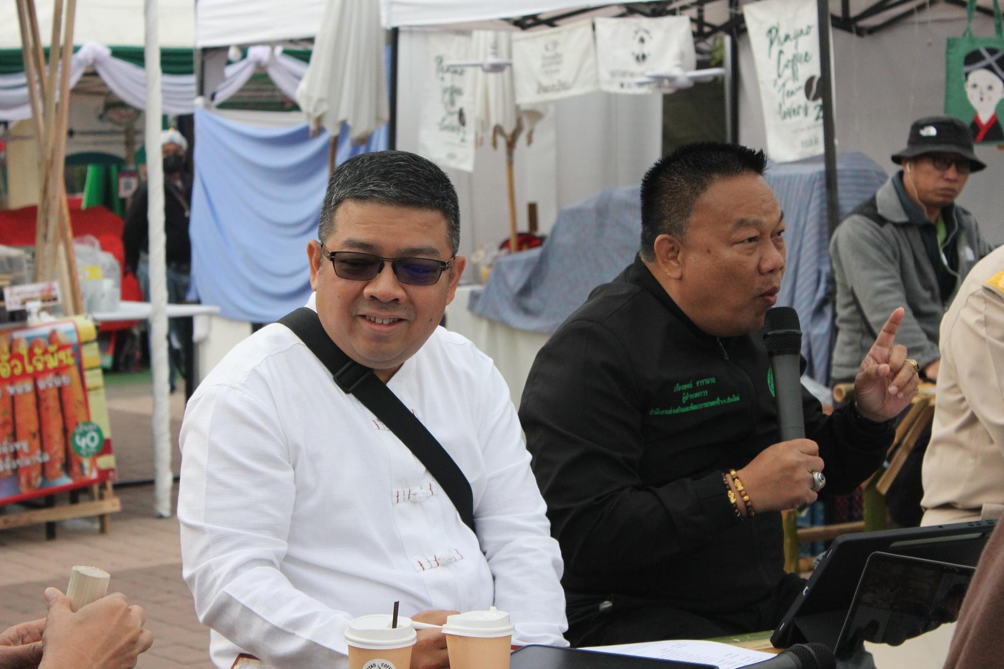 A2002189-DA00-4EA3-80C4-1547223CFB5A