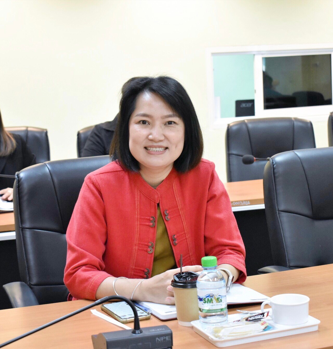 E8B31EF5-5BB0-4281-9958-D184A741F3F6