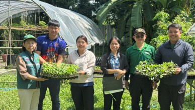 8C4244DC-ED17-482A-9E29-D823CB722BD6