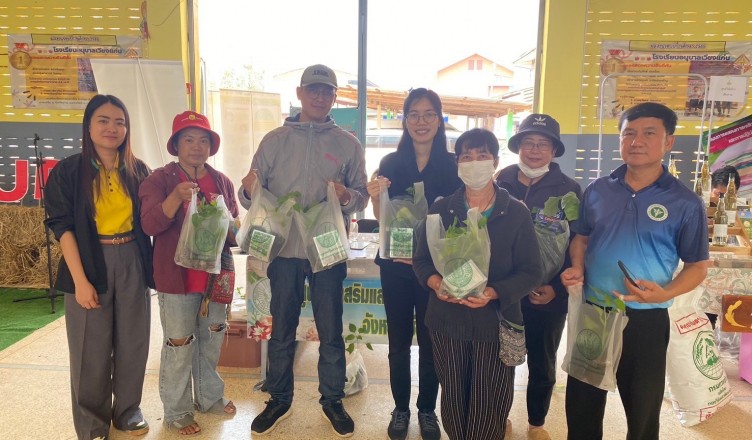 636C26CC-90B5-439A-830F-B51737B2FDEC