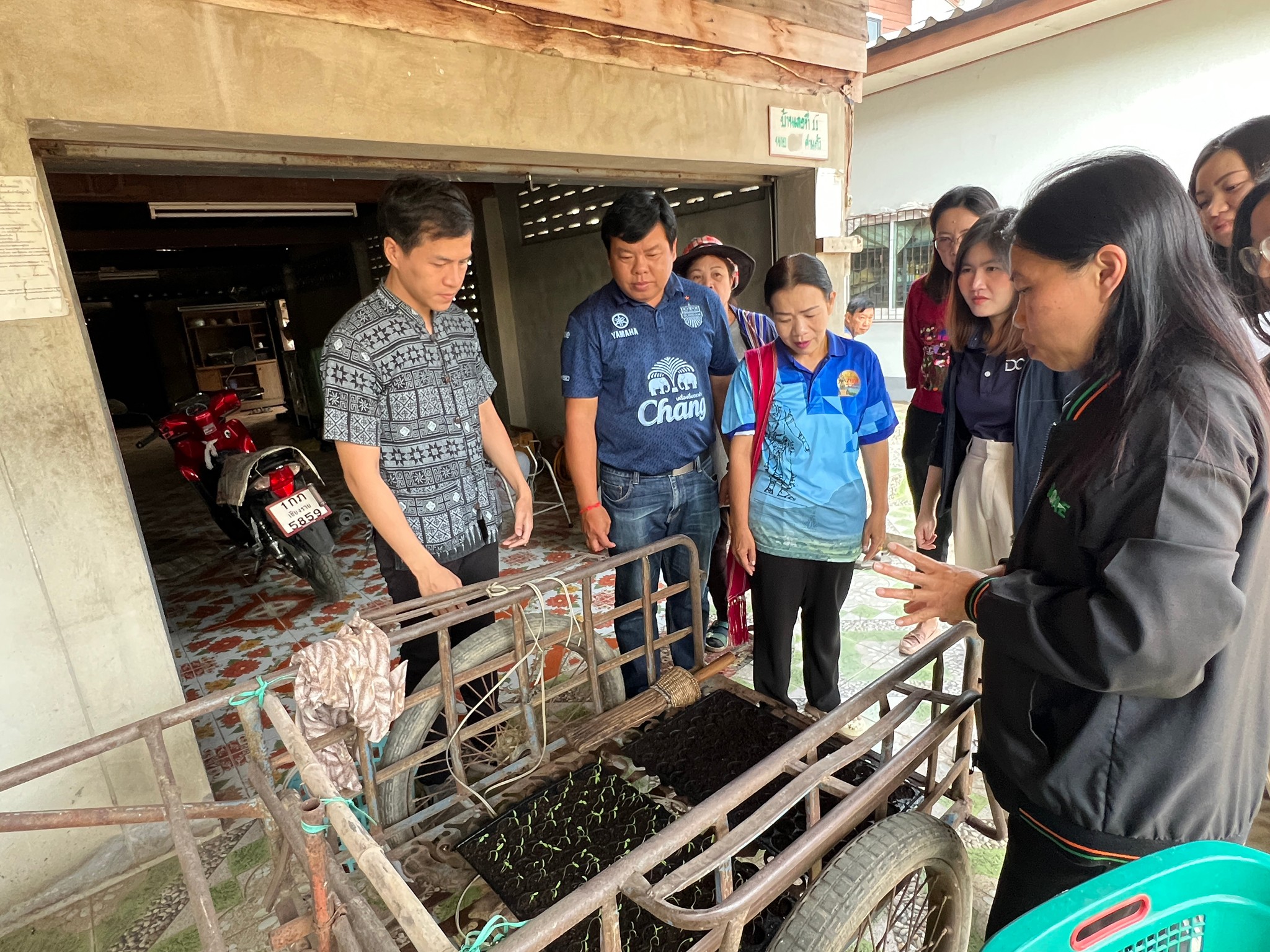 C1F5DDF9-4AF6-405D-A1C3-97108F89B9A0